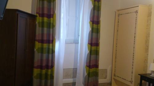Imagen general del Bed y Tower. Foto 1