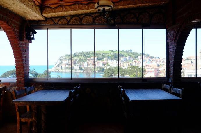 Imagen del bar/restaurante del Bedesten Hotel. Foto 2