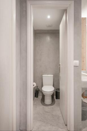Imagen general del Bedspot Hostel, Old Port Fira. Foto 23