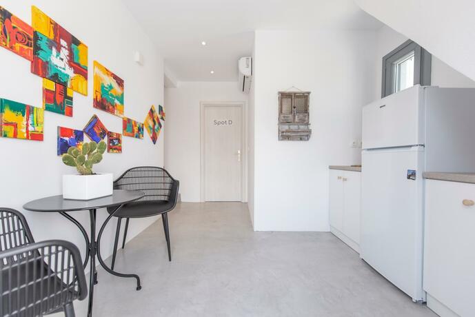Imagen general del Bedspot Hostel, Old Port Fira. Foto 37