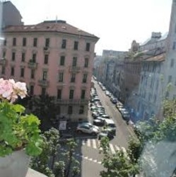 Imagen de los exteriores del Bedycaf&eacute;. Foto 4