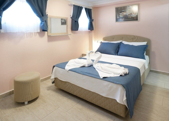 Imagen de la habitación del Begonvil Hotel Bozcaada. Foto 9
