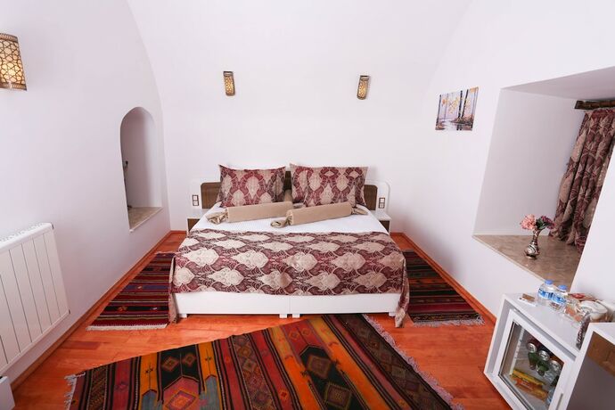 Imagen de la habitación del Behrampasa Otel. Foto 13