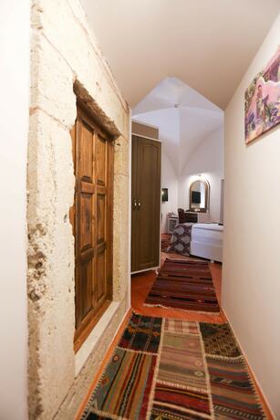 Imagen de la habitación del Behrampasa Otel. Foto 18