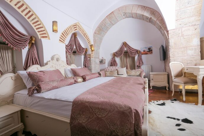 Imagen de la habitación del Behrampasa Otel. Foto 21