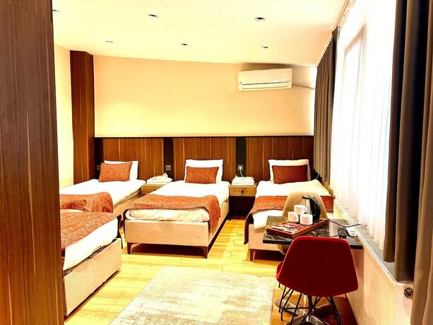 Imagen de la habitación del Beşiktaş Konuk Hotel. Foto 15