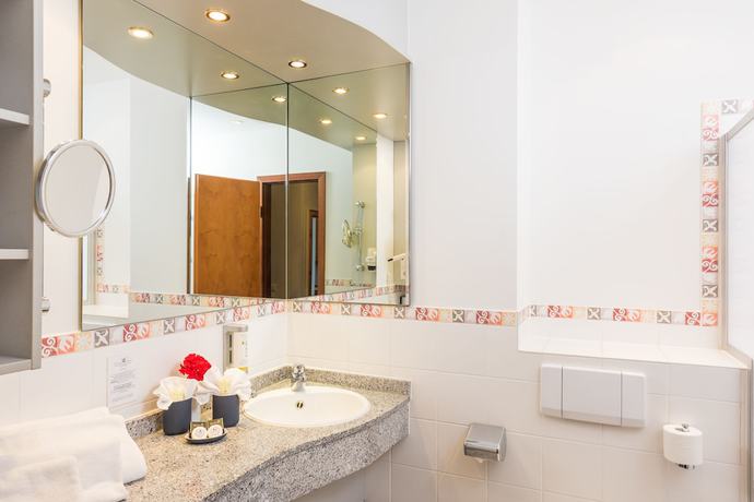 Imagen de la habitación del Bel Air Strandhotel. Foto 3