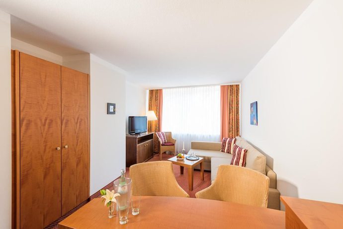 Imagen de la habitación del Bel Air Strandhotel. Foto 14