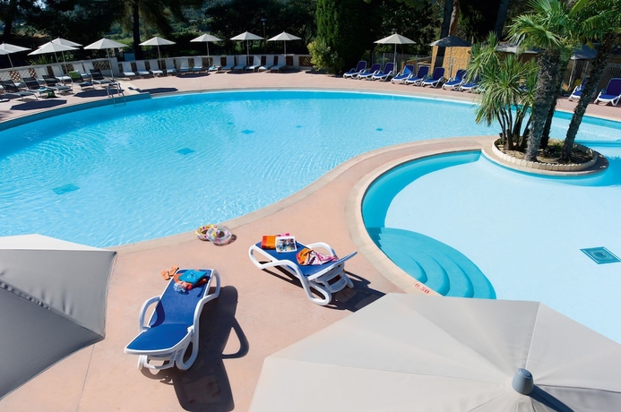 Imagen de la piscina del Belambra Clubs Le Pradet - Lou Pigno. Foto 18