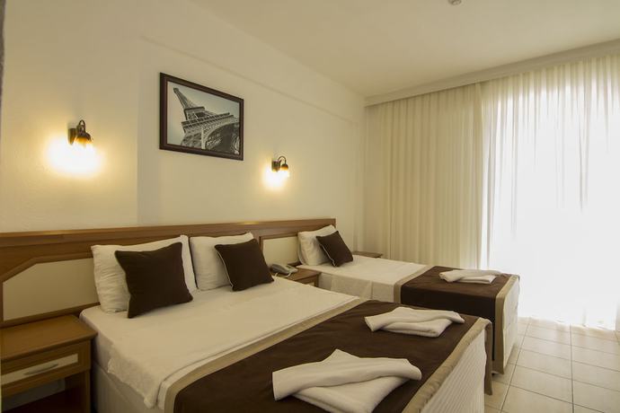 Imagen de la habitación del Belcekum Beach Hotel. Foto 7