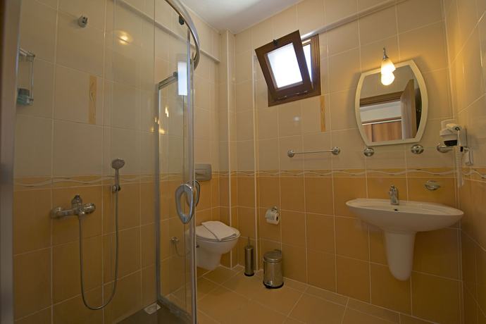 Imagen de la habitación del Belcekum Beach Hotel. Foto 10