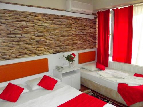 Imagen de la habitación del Belgin Otel. Foto 6