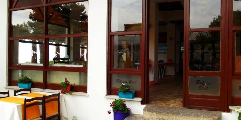 Imagen general del Belgin Otel. Foto 15