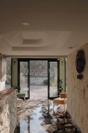 Imagen de los interiores del Belizi Hotel. Foto 15