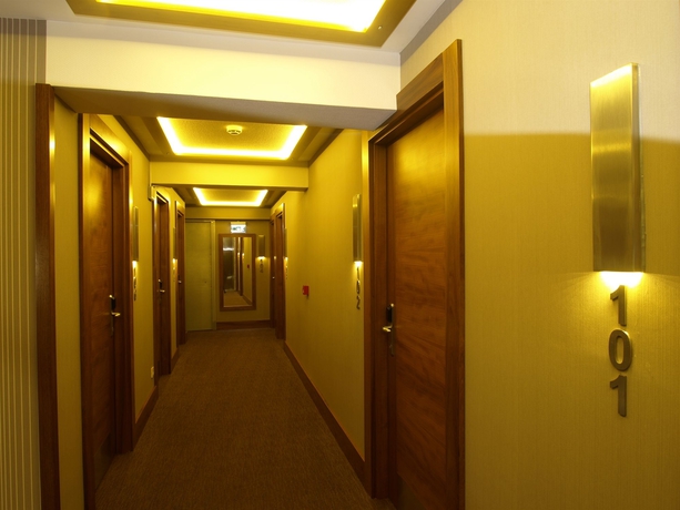 Imagen de los interiores del Bella Hotel, Estambul. Foto 16