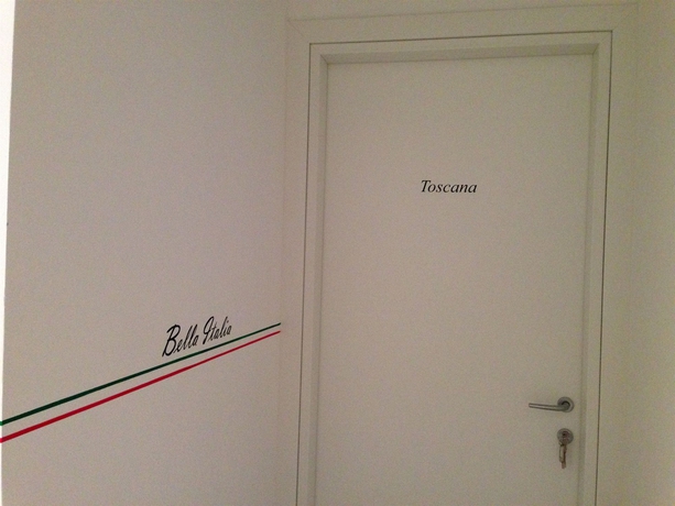 Imagen de los interiores del Bella Italia, Bergamo. Foto 16