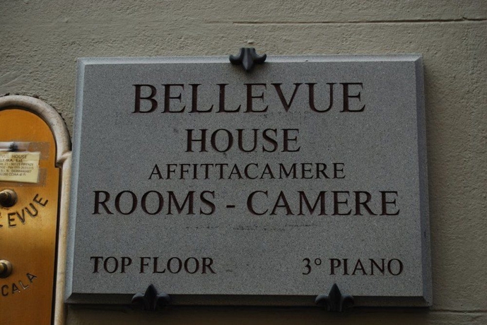Imagen de los exteriores del Bellevue House. Foto 5