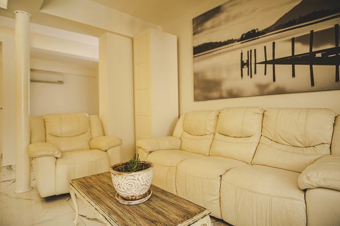 Imagen de los interiores del Belsun Boutique Hotel. Foto 17