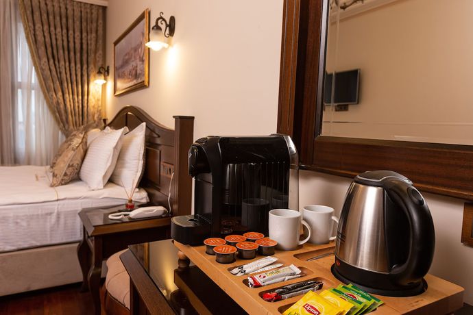 Imagen de la habitación del Bender Hotel. Foto 10