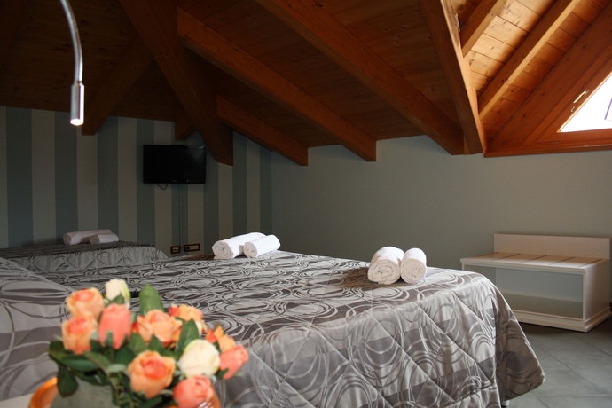 Imagen de la habitación del Bergamo Infinita. Foto 6