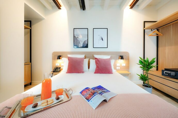 Imagen general del Bergamo Inn 15. Foto 10