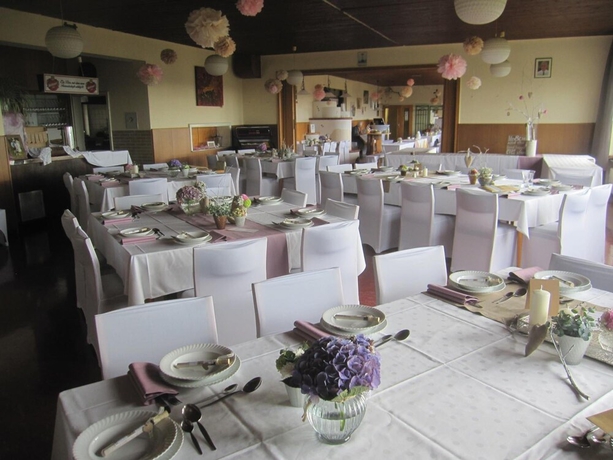 Imagen del bar/restaurante del Berggasthof Bayernturm. Foto 9