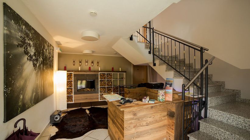 Imagen de los interiores del Berggasthof Hotel Weingarten. Foto 20