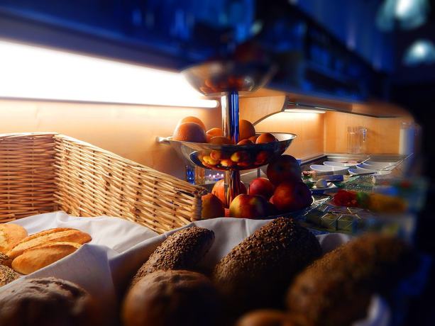 Imagen del bar/restaurante del Berggasthof Hotel Weingarten. Foto 2