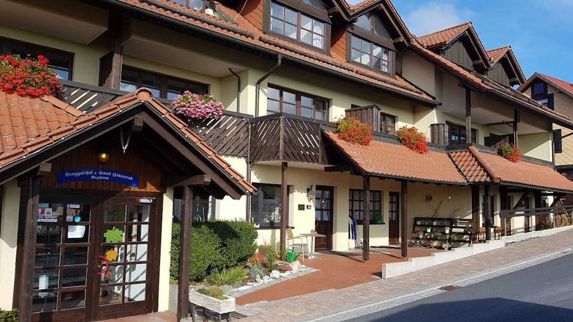 Imagen de los exteriores del Berggasthof and Hotel Hinterrod. Foto 16
