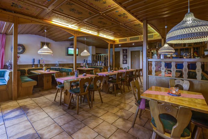 Imagen del bar/restaurante del Berggasthof and Hotel Hinterrod. Foto 5