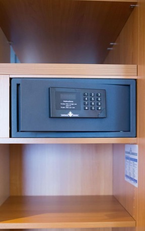 Imagen de la habitación del Berghotel Tambach Seminar Center. Foto 15