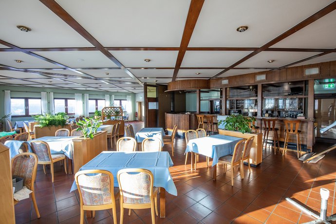 Imagen del bar/restaurante del Berghotel Waidmannsheil. Foto 10