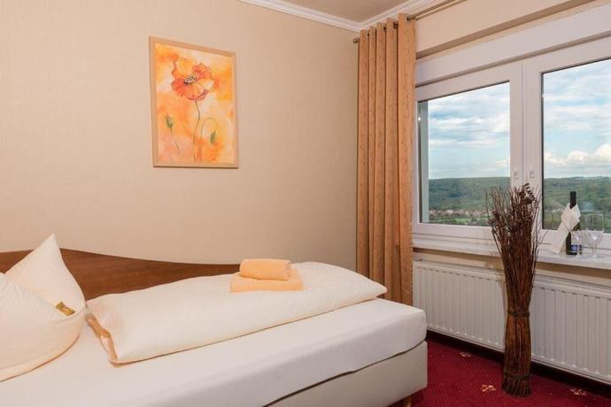 Imagen de la habitación del Berghotel Wilhelmsburg. Foto 7