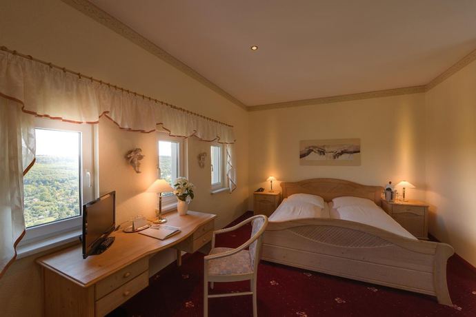 Imagen de la habitación del Berghotel Wilhelmsburg. Foto 9