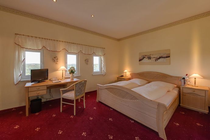 Imagen de la habitación del Berghotel Wilhelmsburg. Foto 16