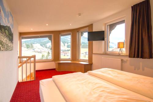 Imagen de la habitación del Berghoteltirol. Foto 19