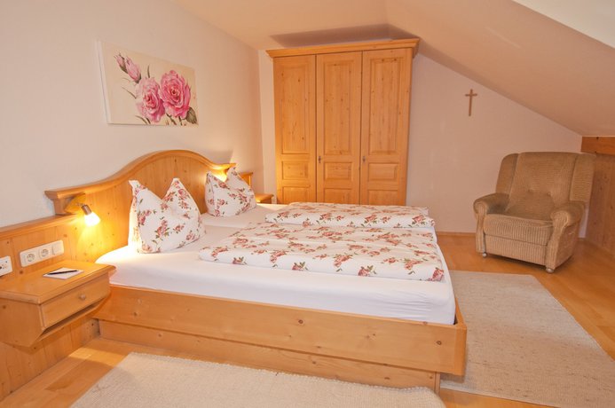 Imagen de la habitación del Bergh&uuml;s Schratt - vegetarisches und veganes Biohotel. Foto 4