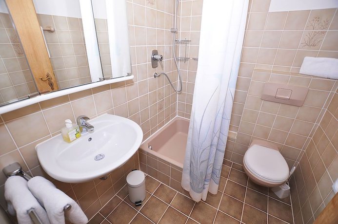 Imagen de la habitación del Bergh&uuml;s Schratt - vegetarisches und veganes Biohotel. Foto 7