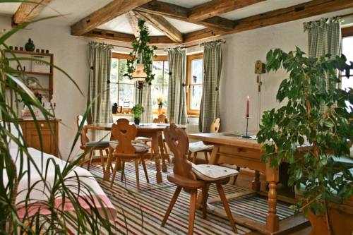 Imagen de los interiores del Berg-klause Alpeng&auml;stehaus. Foto 8