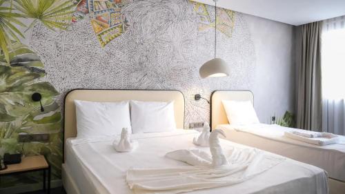 Imagen de la habitación del Beris Lara Hotel. Foto 8