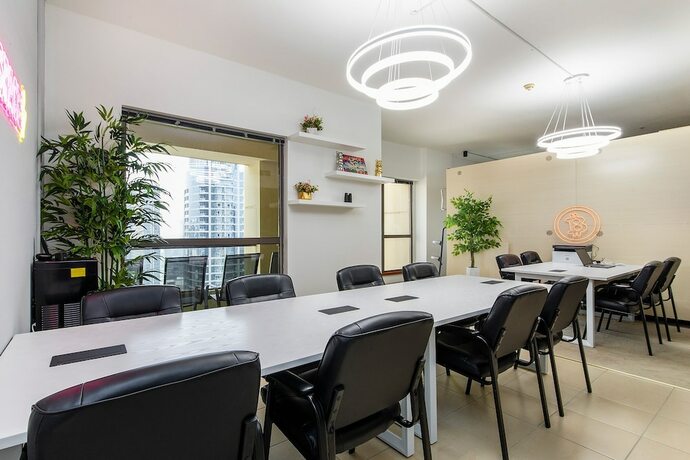 Imagen general del Berloga Capsule Jbr. Foto 10