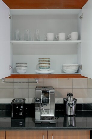 Imagen de la habitación del Berloga Capsule Jbr. Foto 16