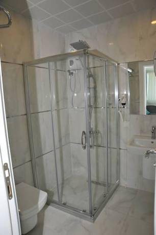 Imagen de la habitación del Berrak Su Hotel. Foto 5