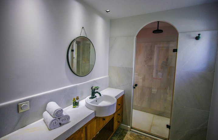 Imagen de la habitación del Bertiz Bozcaada Hotel and Restaurant. Foto 6