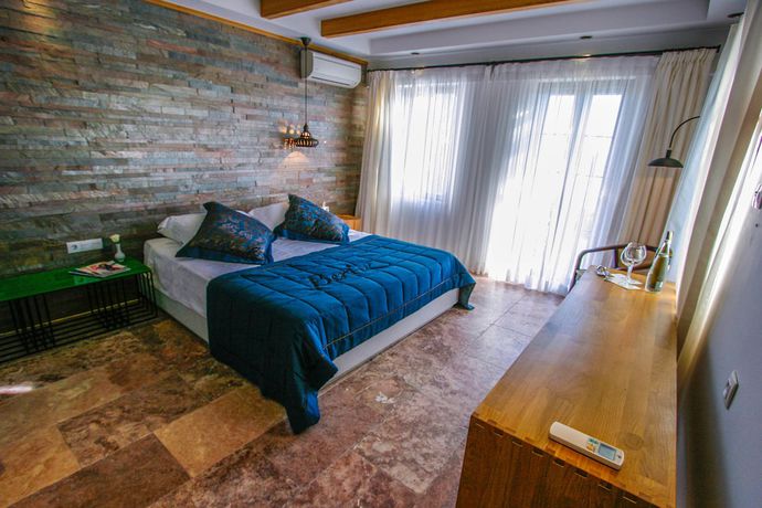 Imagen de la habitación del Bertiz Bozcaada Hotel and Restaurant. Foto 7