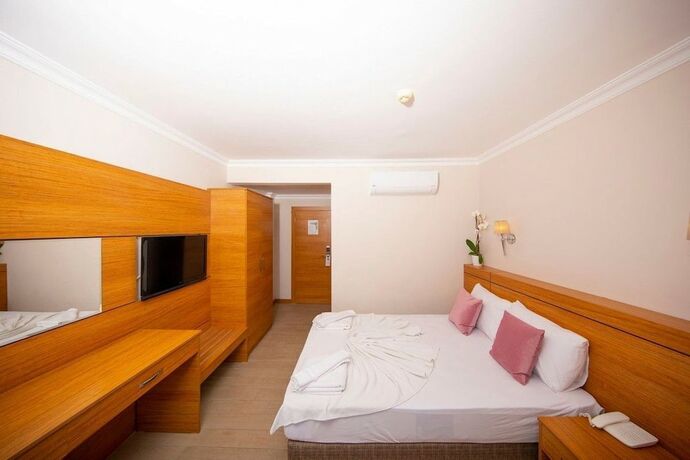 Imagen general del Beso Beach Hotel, &Ccedil;amyuva. Foto 5