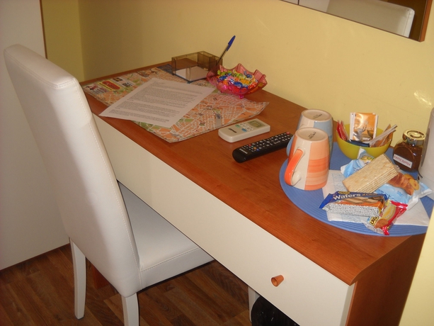 Imagen de la habitación del Best Holidays In Rome. Foto 6
