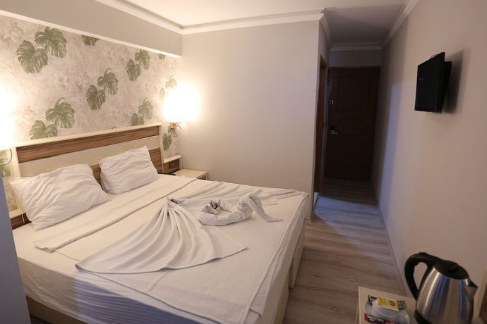 Imagen de la habitación del Best Smyrna Hotel, Kusadasi. Foto 13
