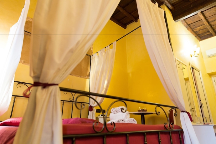 Imagen de la habitación del Best Suites Trevi. Foto 17