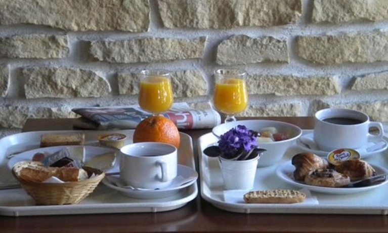 Imagen del bar/restaurante del Best Western Hotel Kobalt. Foto 8